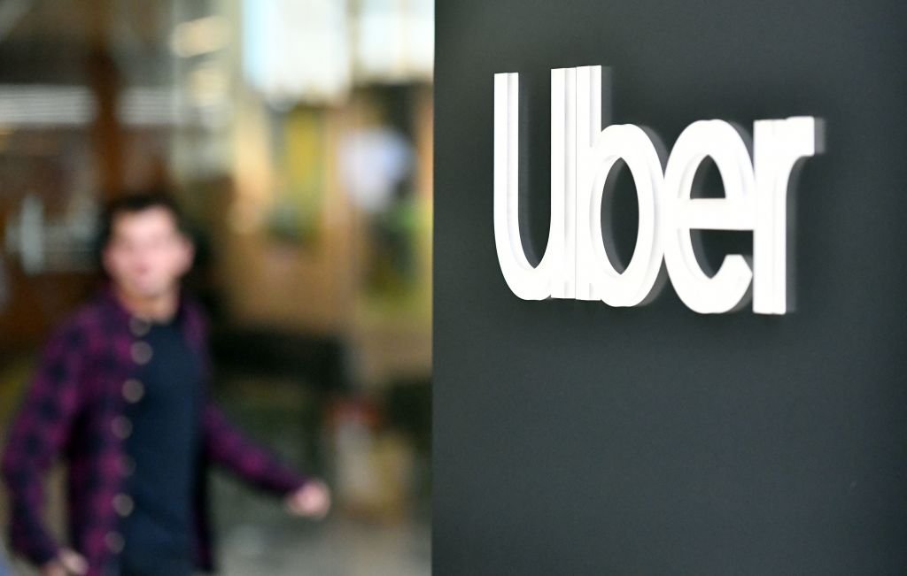 Uber hat gerade eine Möglichkeit hinzugefügt, nach Fahrten in anderen Städten zu suchen - so wird es verwendet